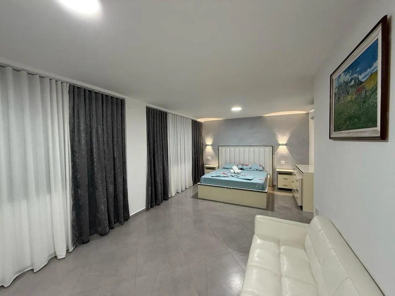 Apartament Luxury Sea View Duplex Durrës Albania